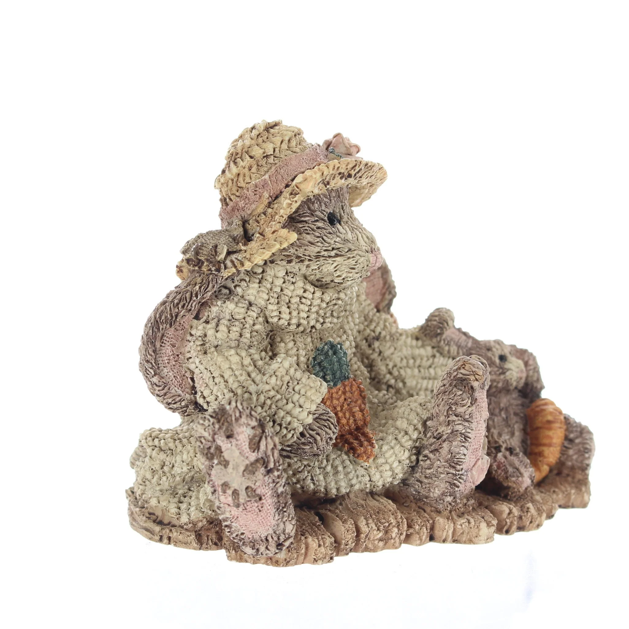 The Bearstone Collection Vintage 1993 Resin Figurine Bunnies W/Carrots 2229 - Image 8