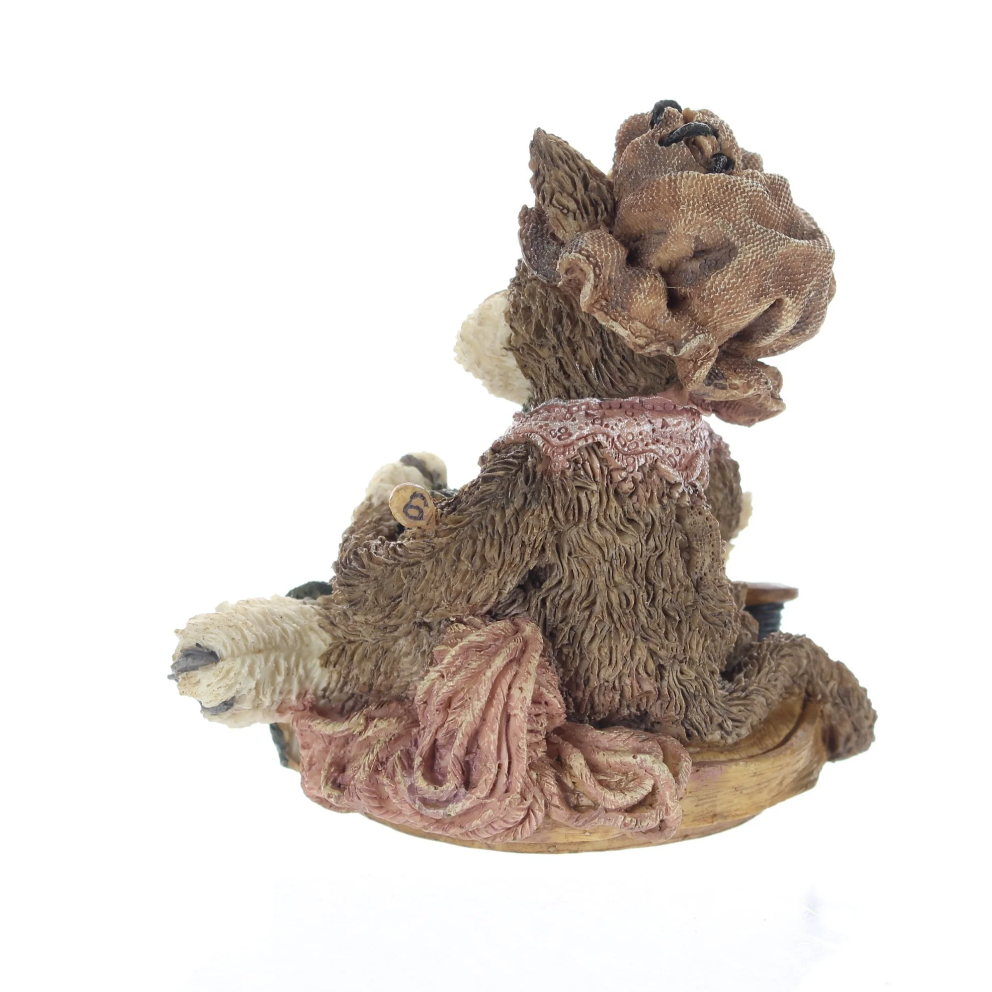 The Bearstone Collection Vintage  Resin Figurine Cookie Catbertâ€¦.Knittin' Kitten - Image 4