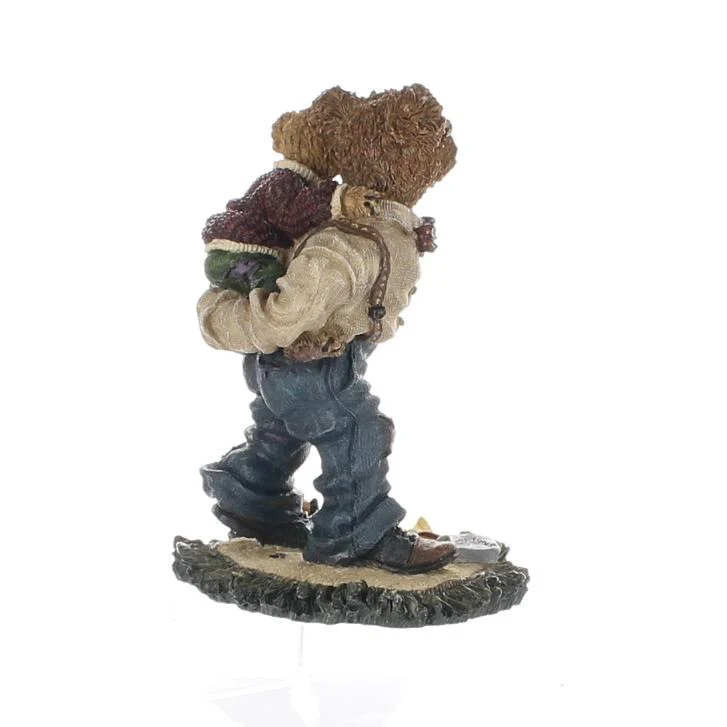 The Bearstone Collection Vintage  Resin Figurine 228341SYN - Image 6
