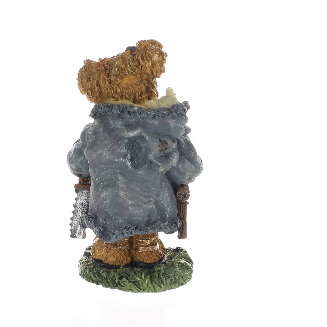 The Bearstone Collection Vintage 1999 Resin Figurine 2426 - Image 5