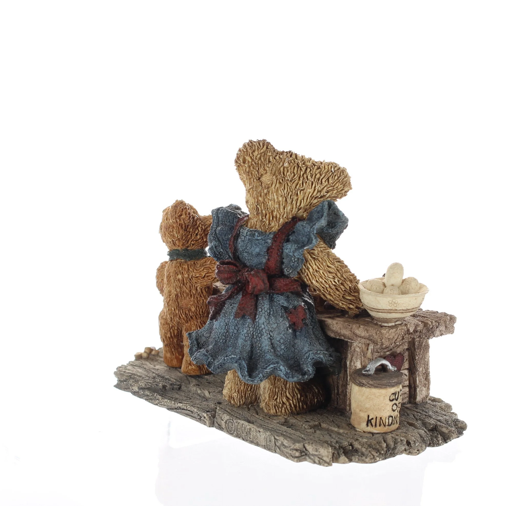 The Bearstone Collection Vintage 1993 Resin Figurine 2015 - Image 6