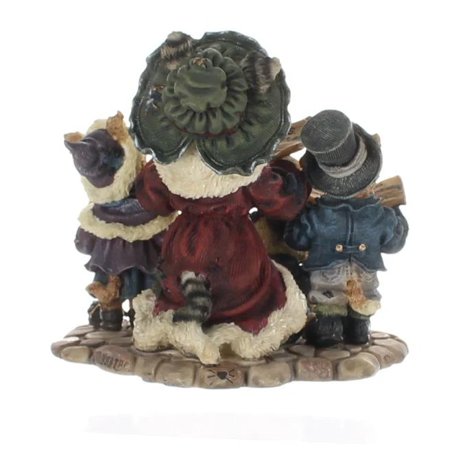 The Bearstone Collection Vintage  Resin Figurine 371005 - Image 5