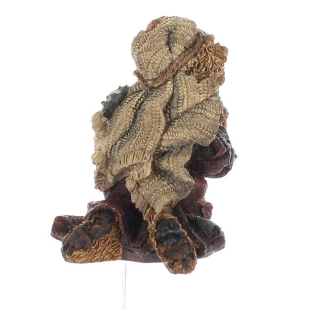 The Bearstone Collection Vintage  Resin Figurine Theresaâ€¦As Mary 2402 - Image 6