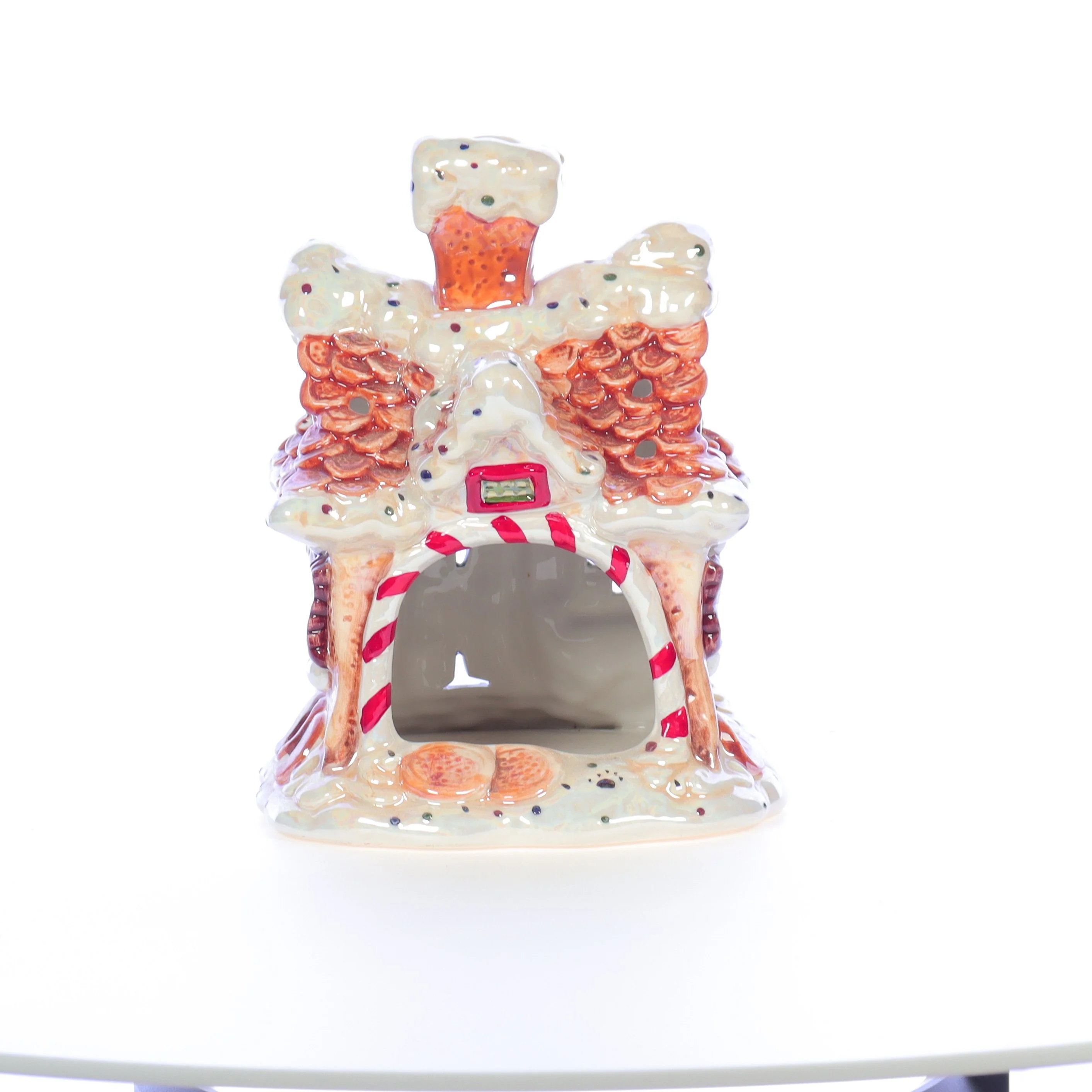 The Bearstone Collection Vintage 2002 Resin Figurine Glossie's Sweet Treat Cottage - Image 5