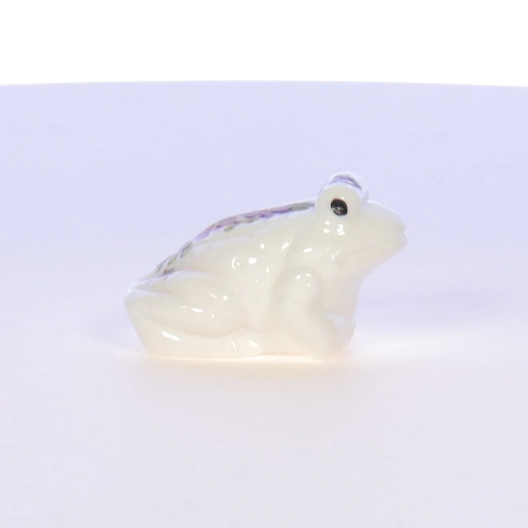Boyd Crystal Art Glass Vintage Hand Painted Jeremy the Frog Figurine Milkwhite