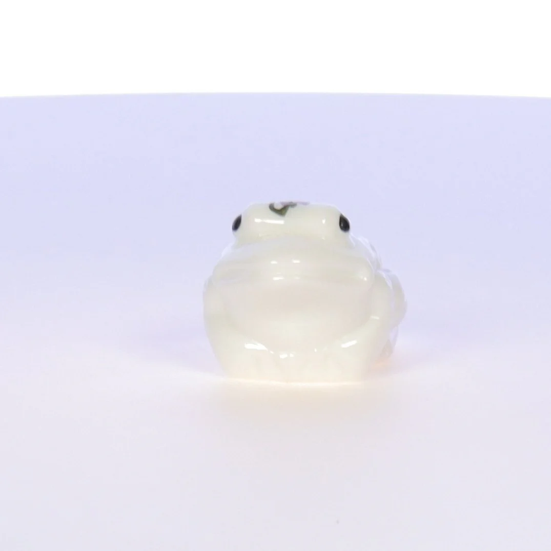 Boyd Crystal Art Glass Vintage Hand Painted Jeremy the Frog Figurine Milkwhite - Image 3