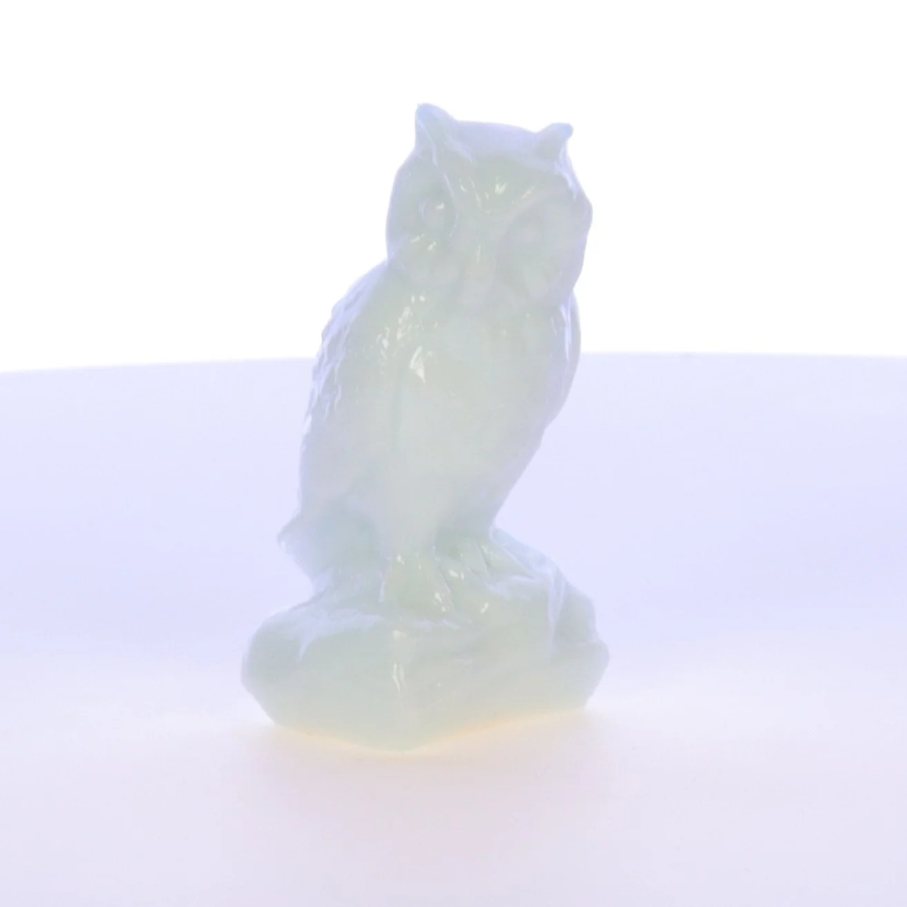 Boyd Glass Vintage 1979 Glass Figurine Boyd Glass Owl #028