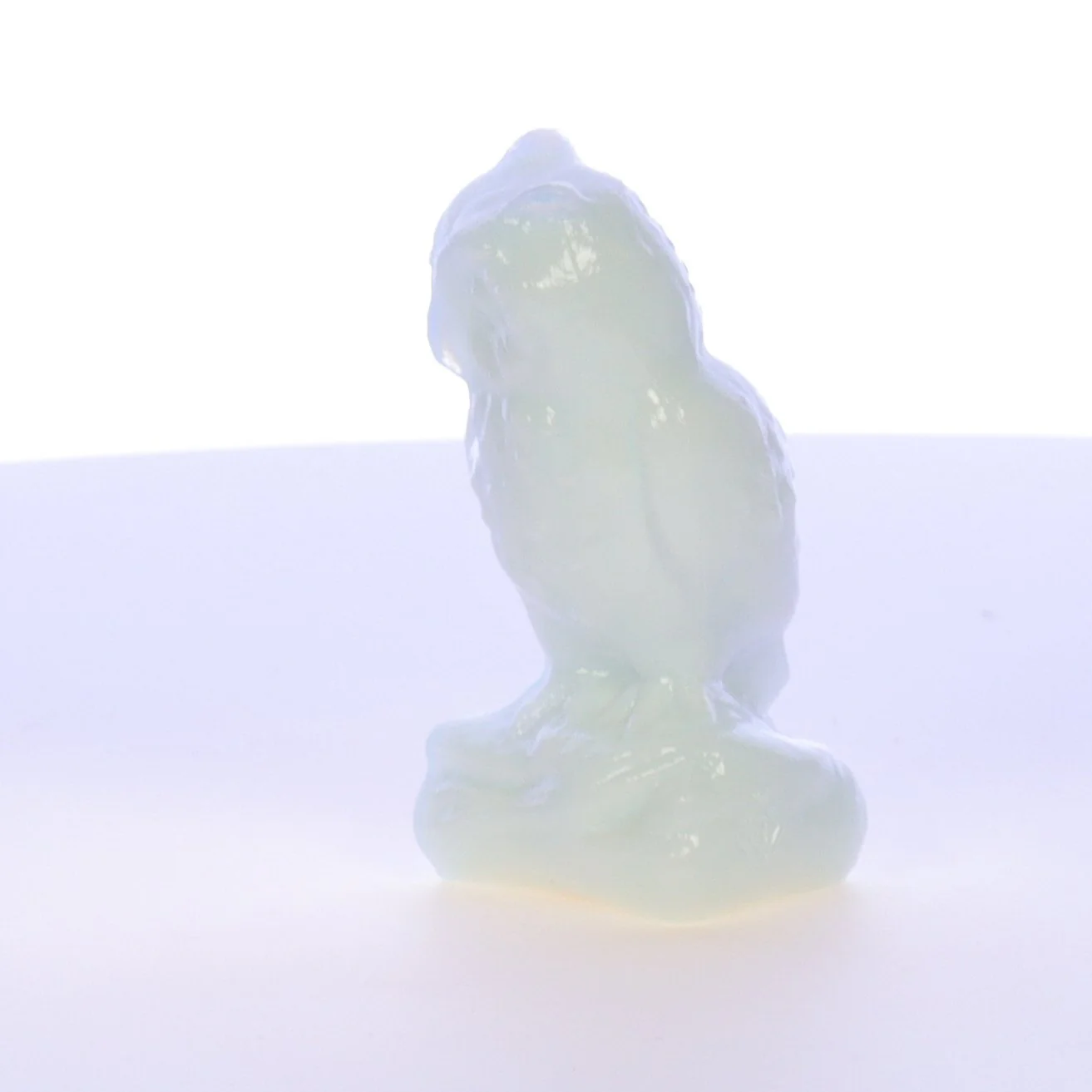 Boyd Glass Vintage 1979 Glass Figurine Boyd Glass Owl #028 - Image 3