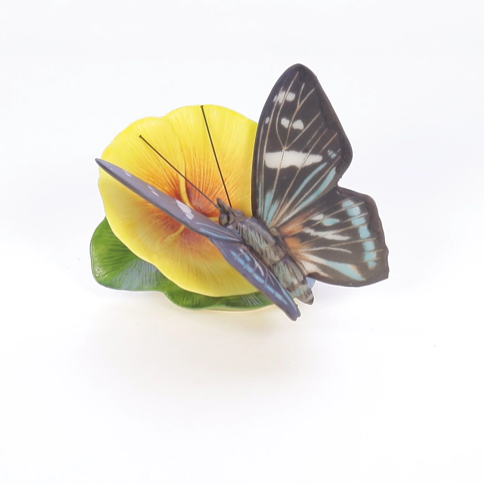 Butterflies of the World Vintage 1985 Porcelain Figurine - Image 3