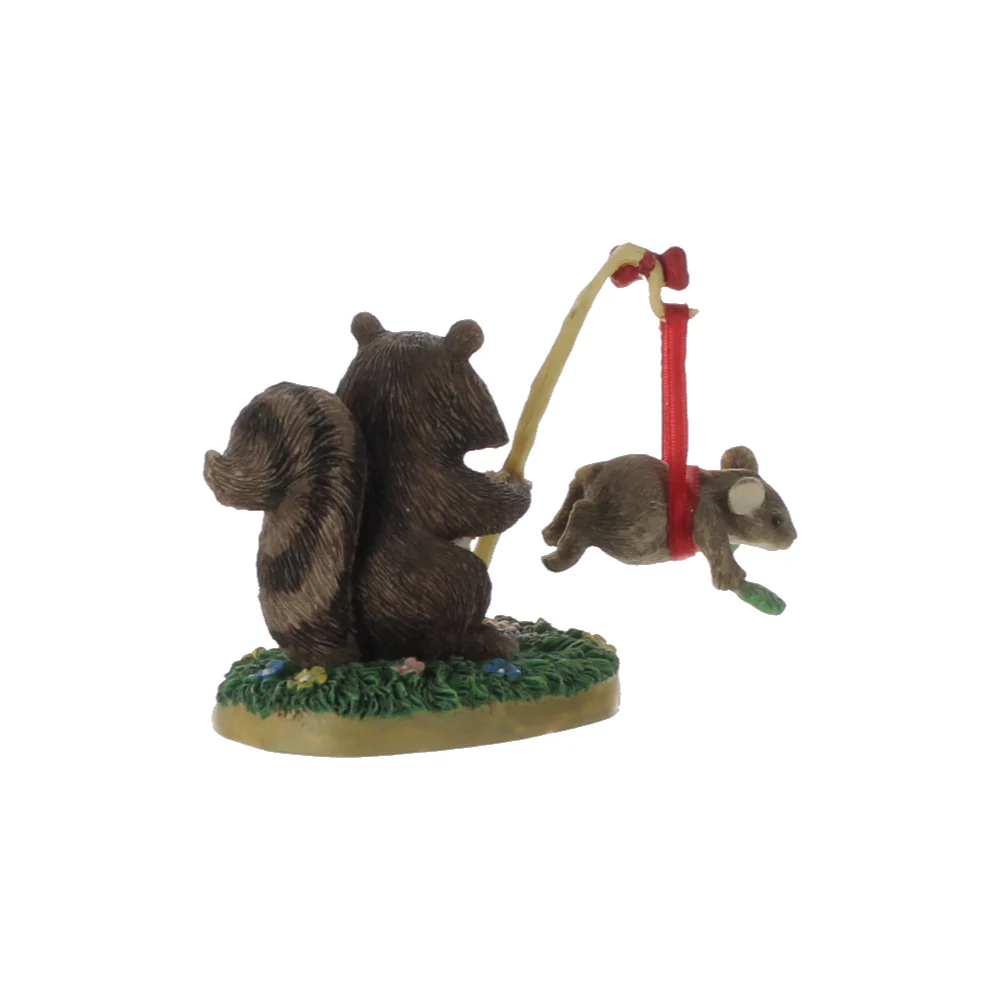 Charming Tails Vintage  Resin Figurine Training Wings 87398 - Image 4