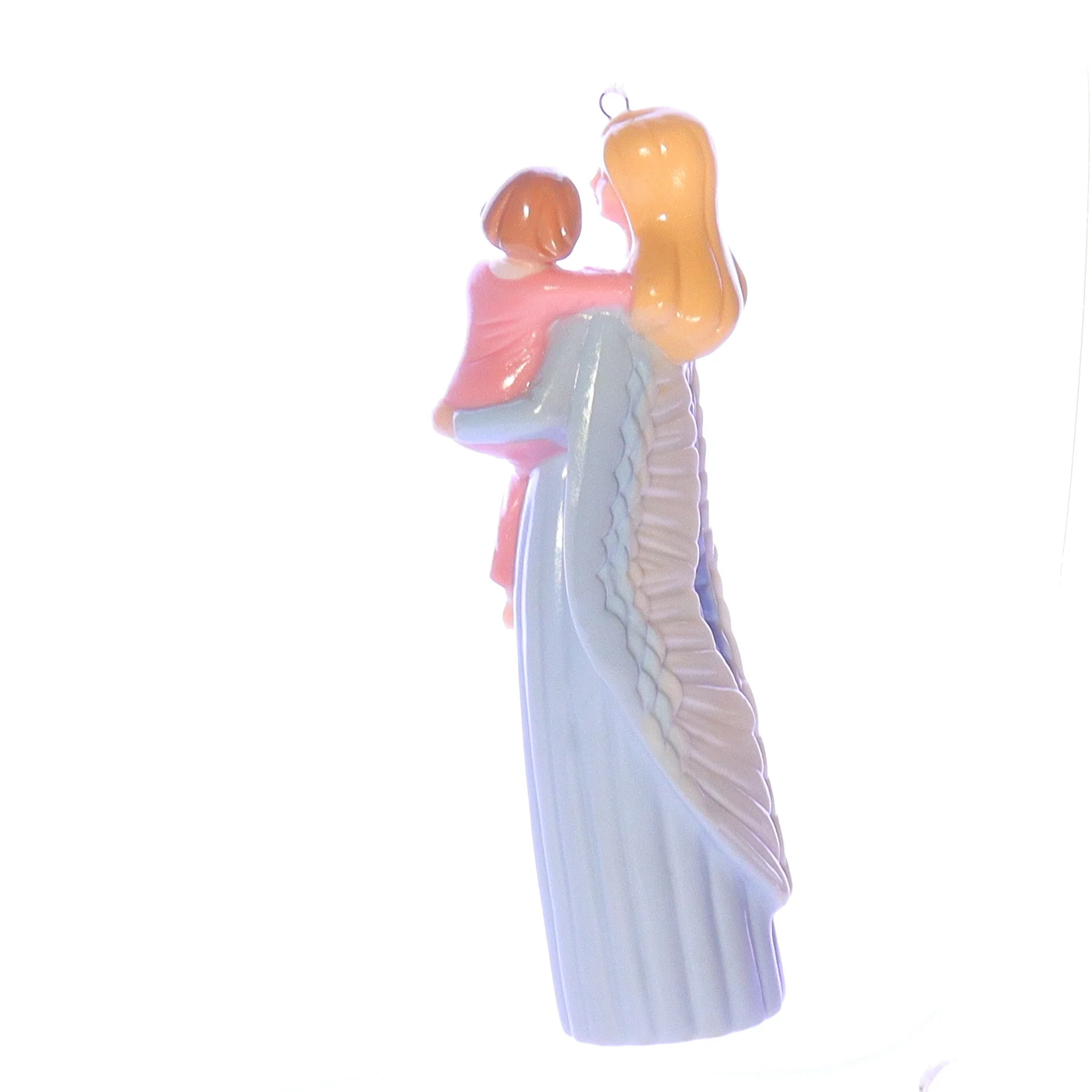 Hallmark Vintage Resin Christmas Ornament QXG4372 Angel on Earth 2005 4.5" - Image 3