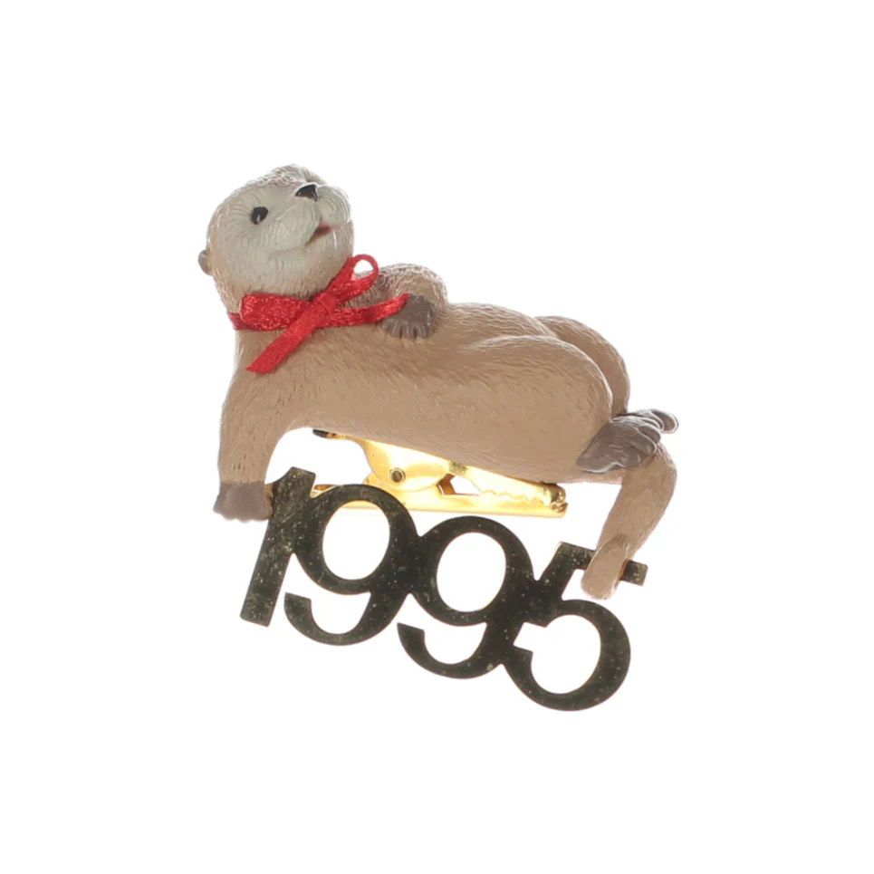Hallmark Vintage 1995 Resin Figurine Fabulous Decade QXS5147