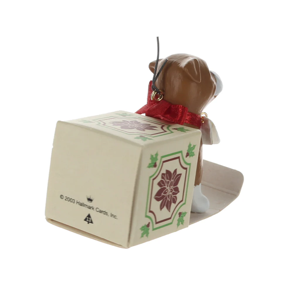 Hallmark Vintage 2003 Resin Figurine Puppy Love QX8127 - Image 6