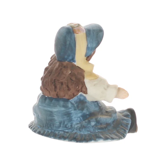 Jan Hagara Vintage  Porcelain Figurine Lisa Doll M11353 - Image 6