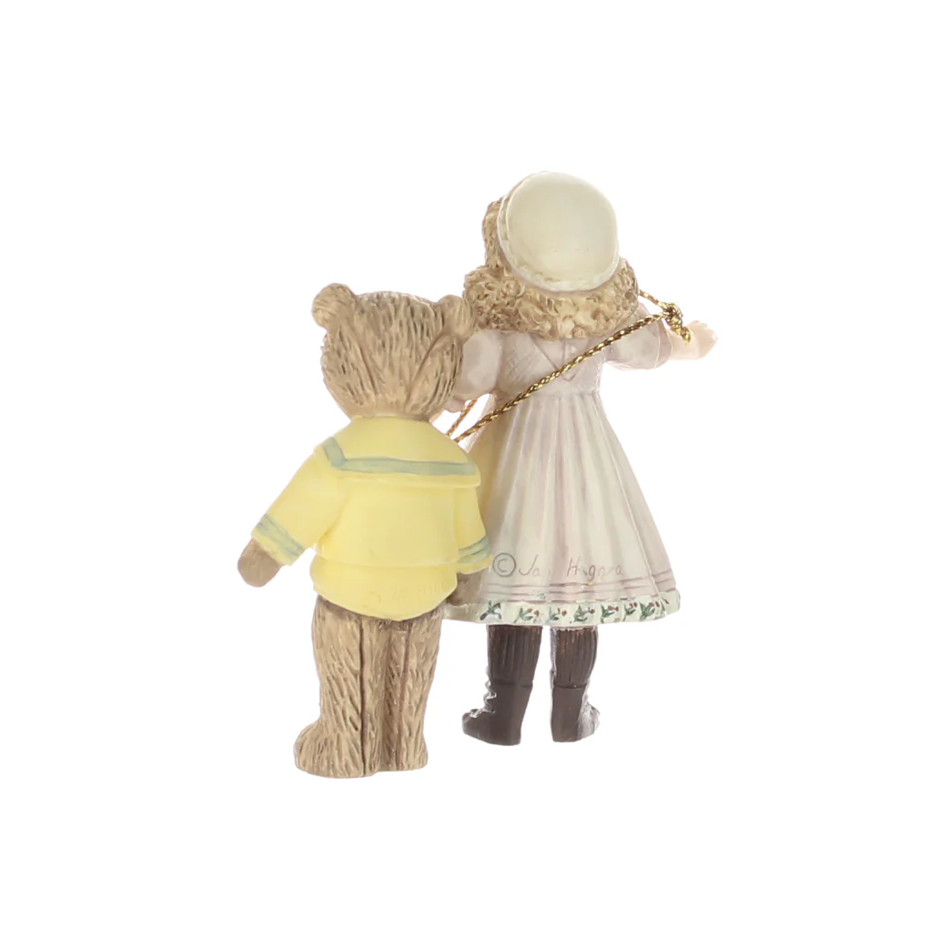 Jan Hagara Vintage  Porcelain Figurine Sara Mac's Toys TM1385 - Image 4