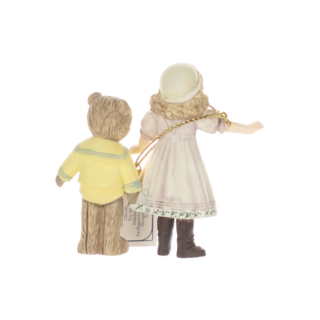 Jan Hagara Vintage  Porcelain Figurine Sara Mac's Toys TM1385 - Image 5