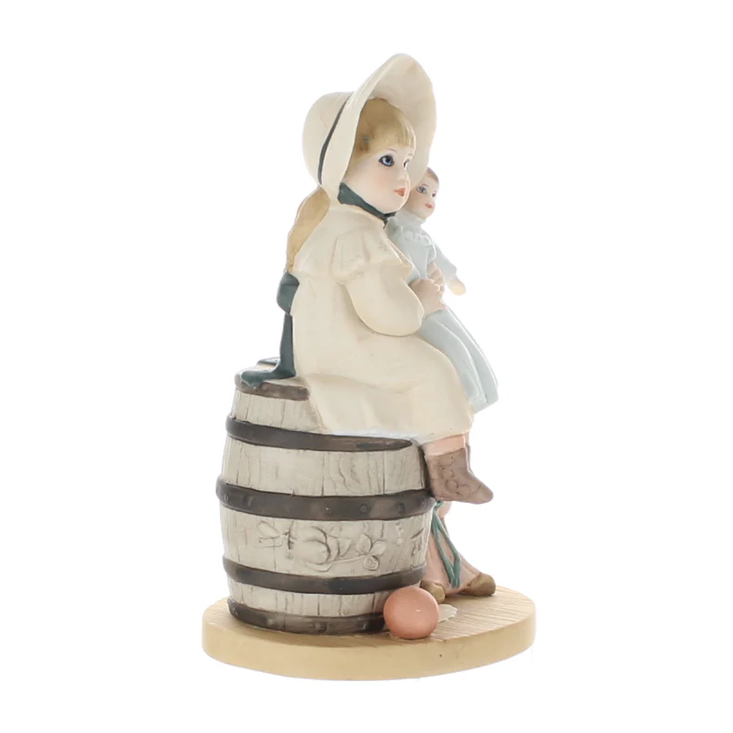 Jan Hagara Vintage  Porcelain Figurine Sharice S20603 - Image 8