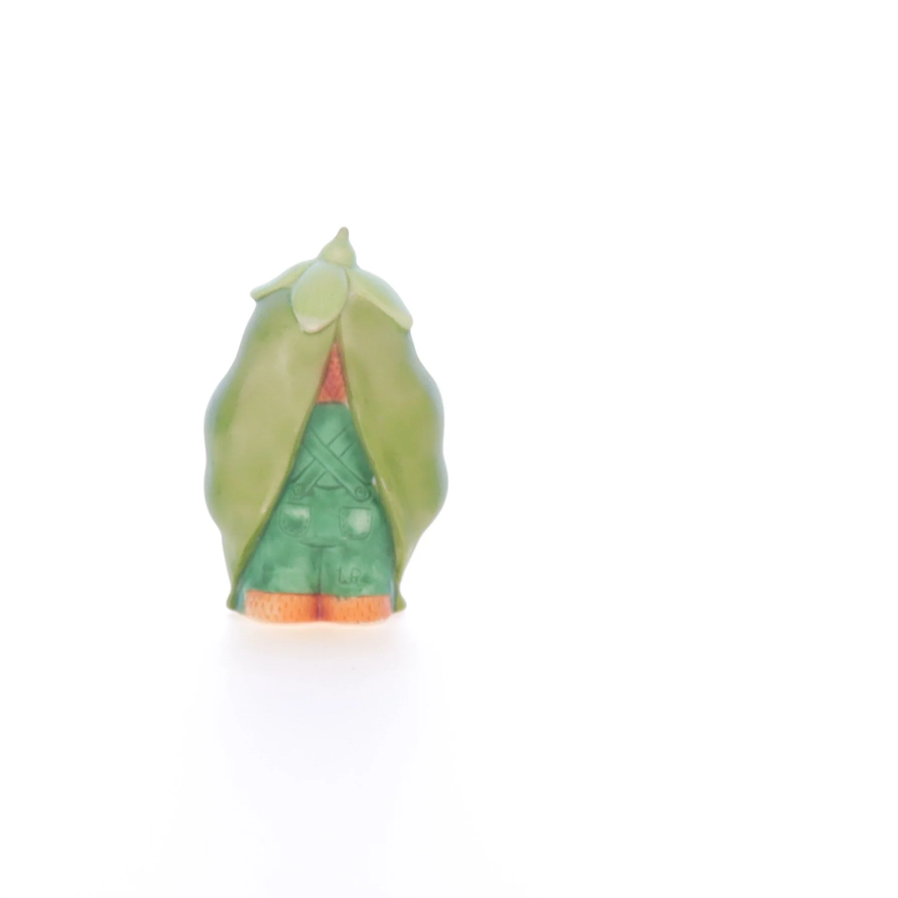 Lucy and Me Vintage 1982 Porcelain Figurine Bear in Pea Costume Lucy_Unknown_044 - Image 5
