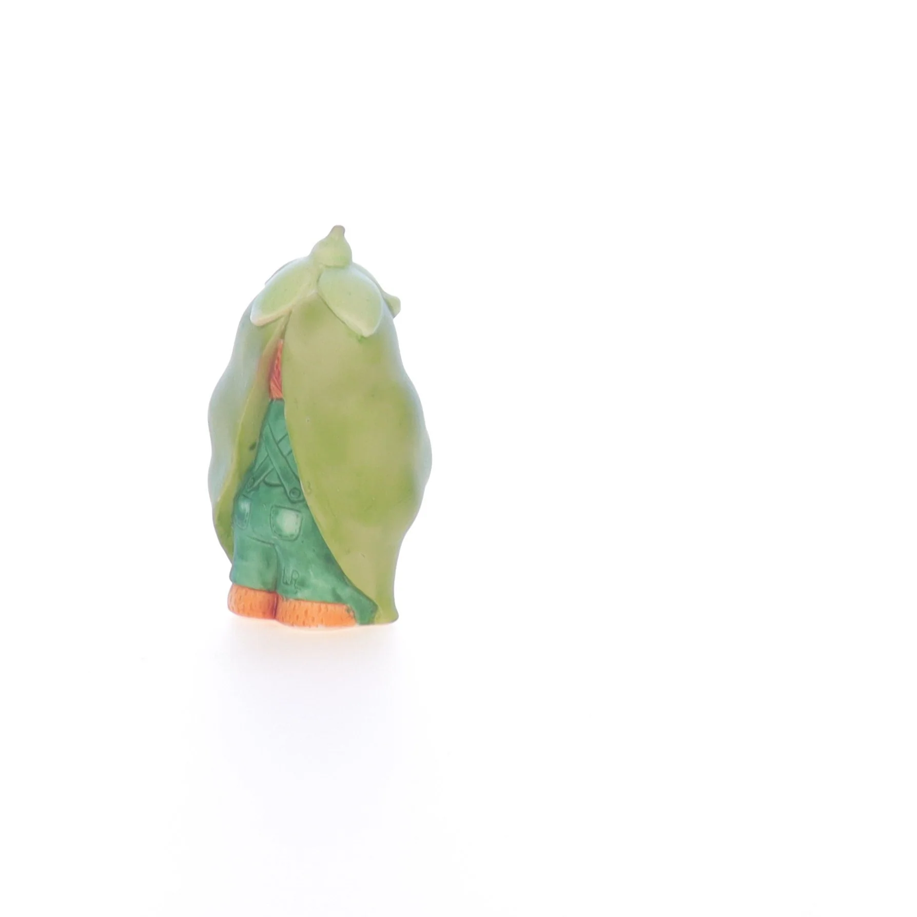 Lucy and Me Vintage 1982 Porcelain Figurine Bear in Pea Costume Lucy_Unknown_044 - Image 6