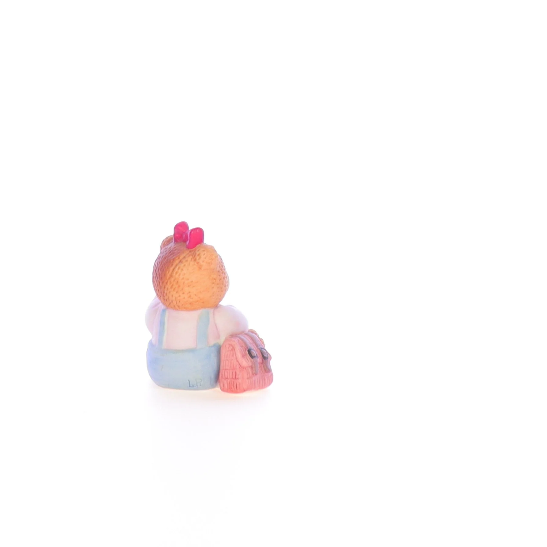 Lucy and Me Vintage Porcelain Figurine Girl Bear with Valentine Lucy_Unknown_079 - Image 6
