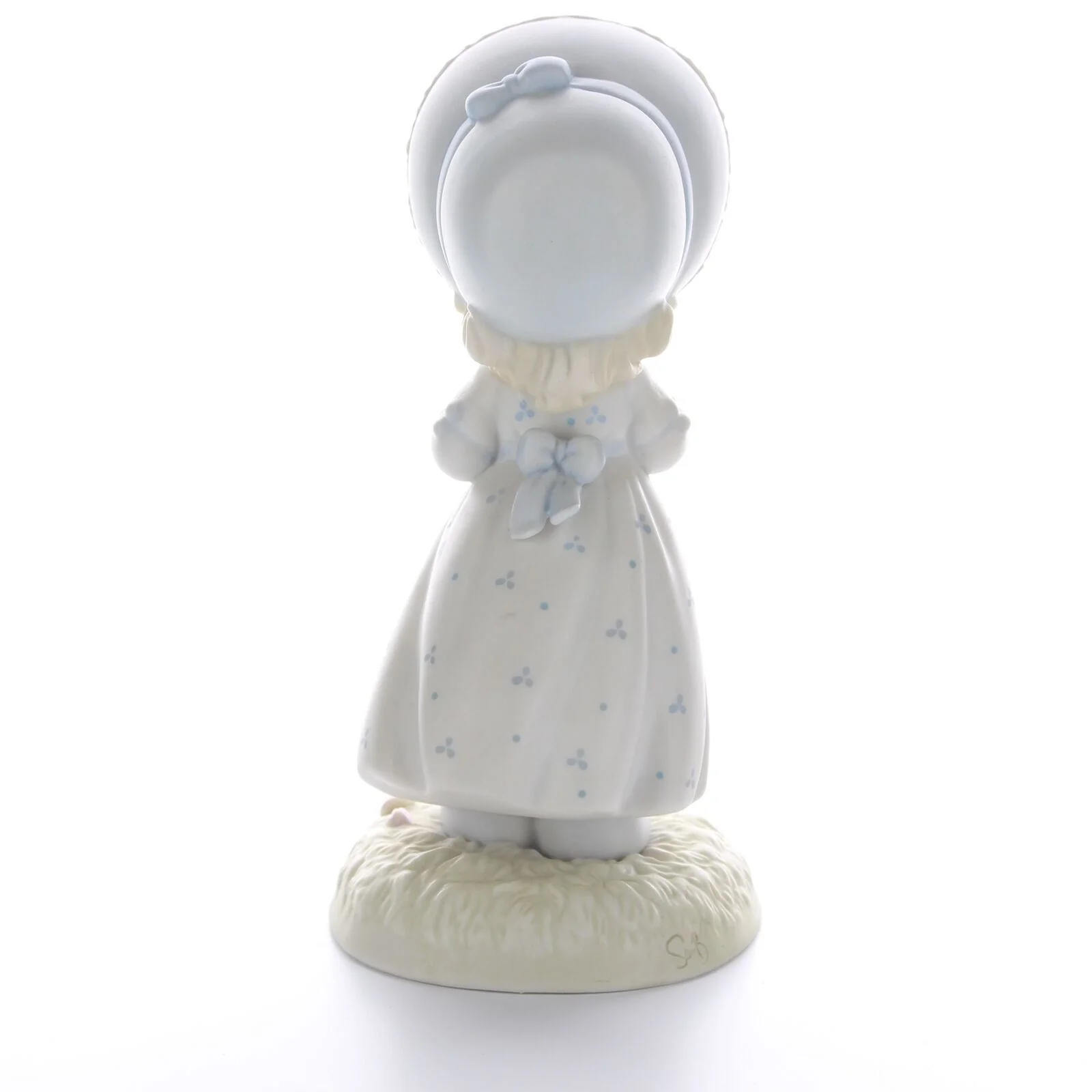 Precious Moments Vintage Porcelain Valentine's Day Figurine 1990 He Loves Me - Image 5