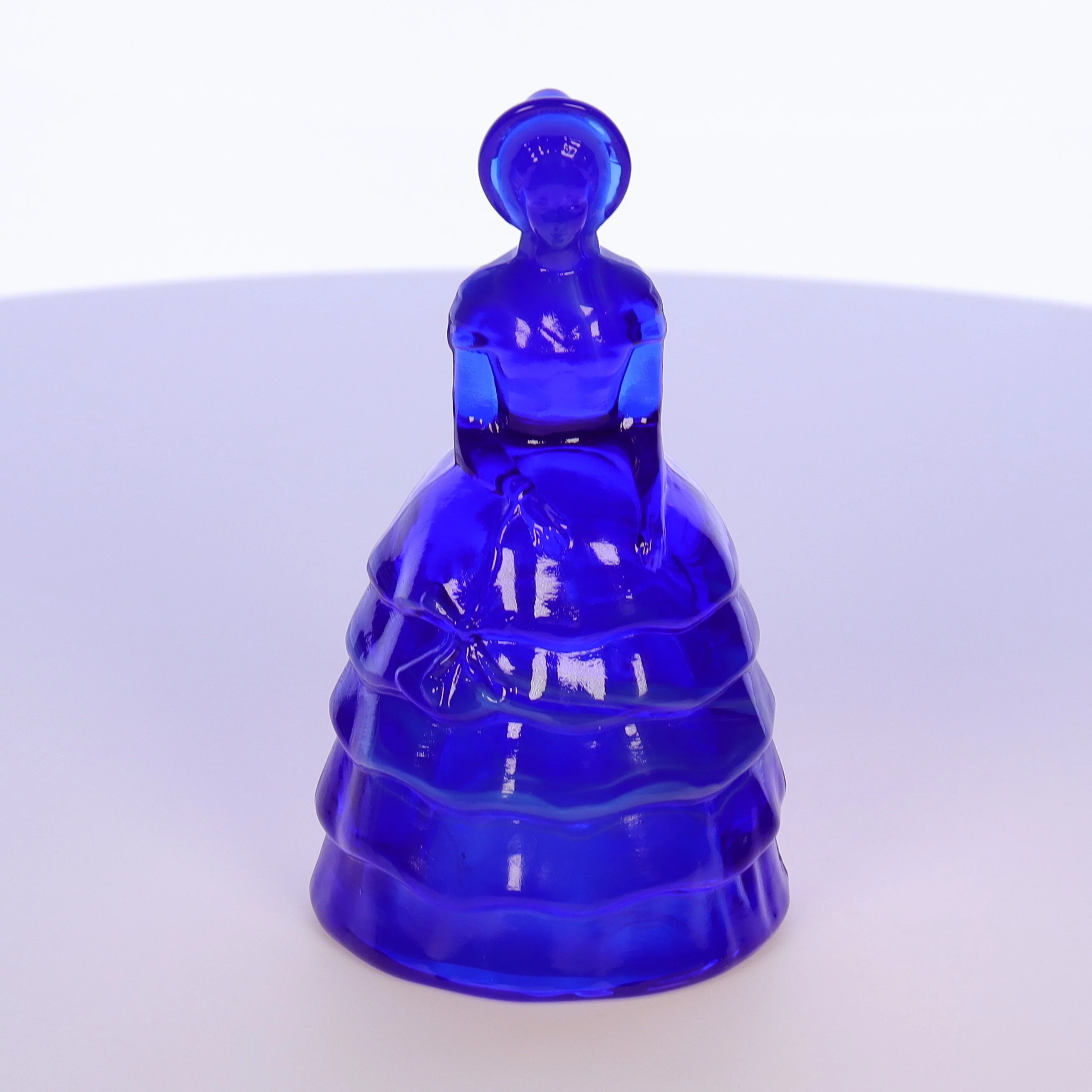 Summit Art Glass Vintage May 1981 Glass Figurine Mystic Windsong #10