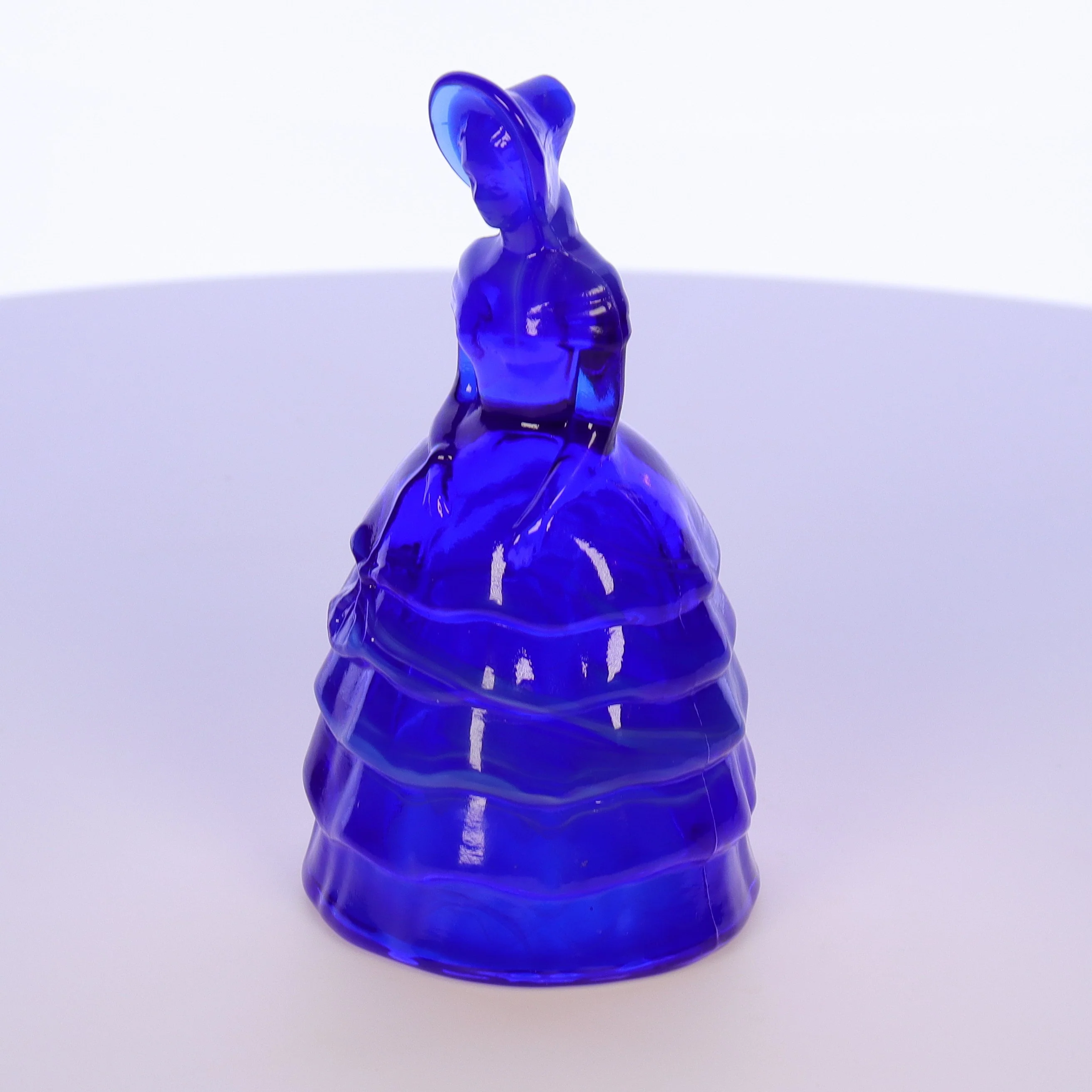 Summit Art Glass Vintage May 1981 Glass Figurine Mystic Windsong #10 - Image 2