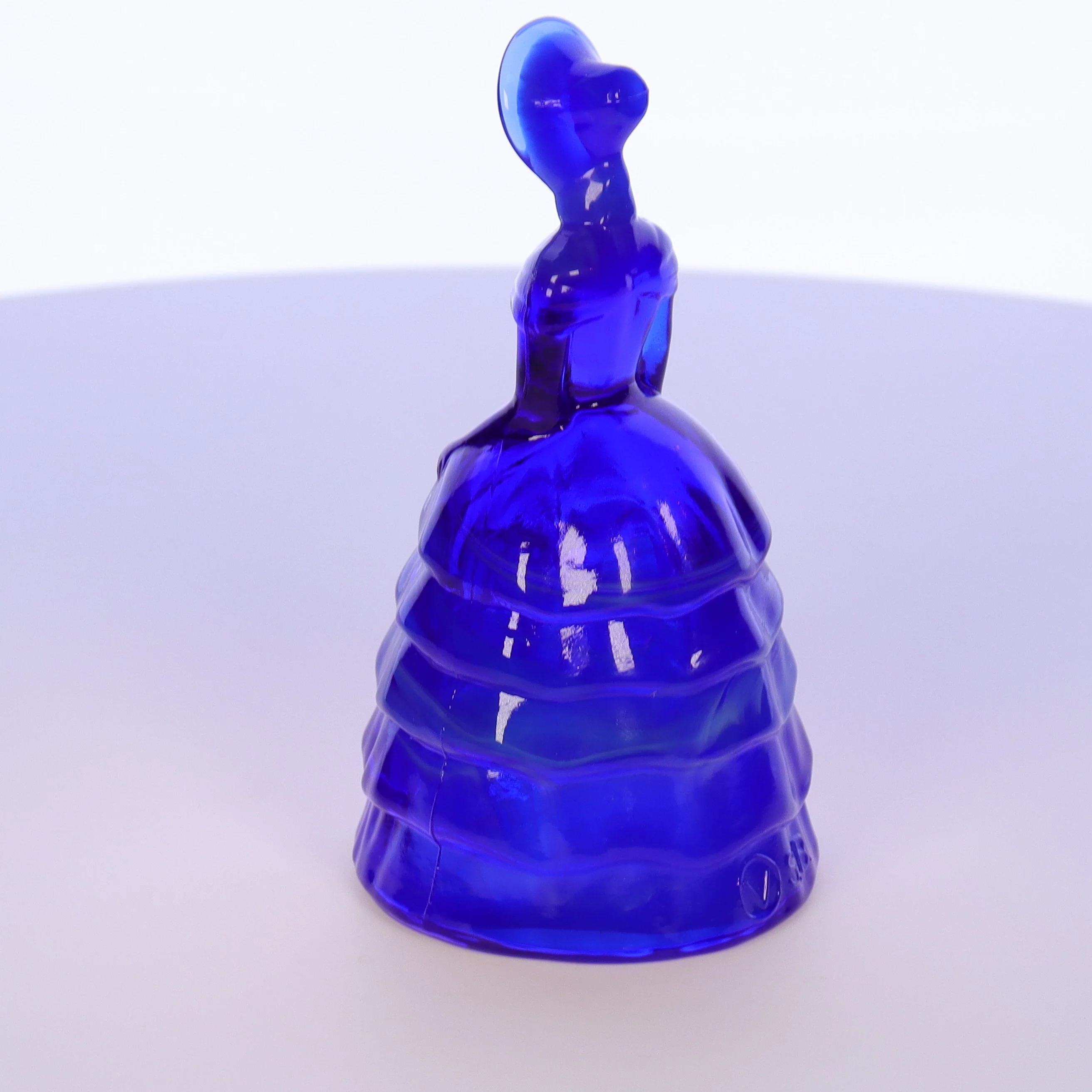 Summit Art Glass Vintage May 1981 Glass Figurine Mystic Windsong #10 - Image 4