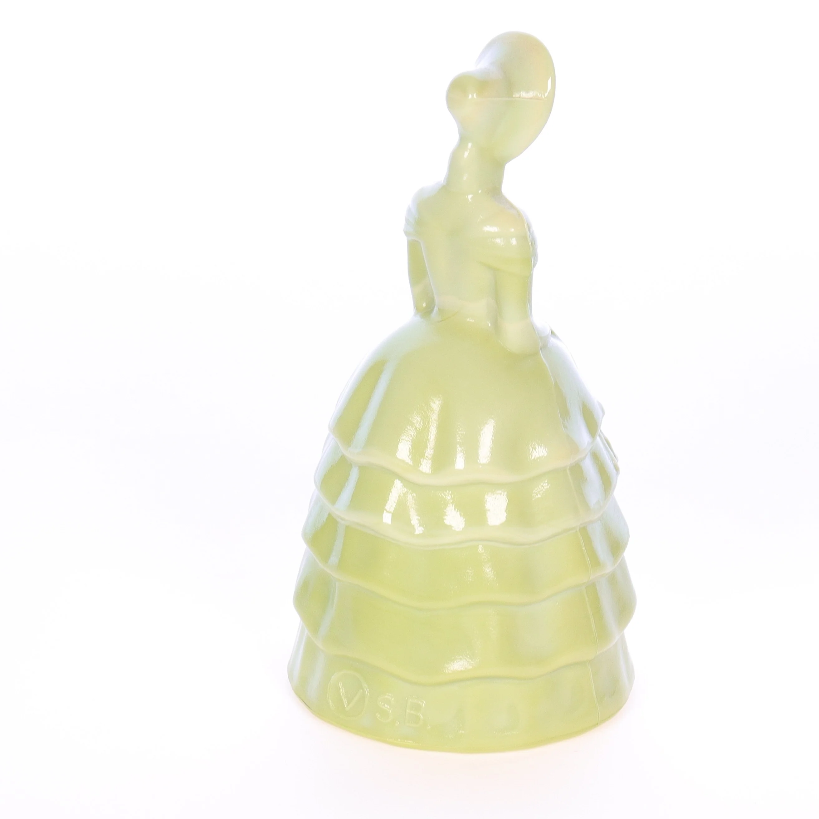 Summit Art Glass Vintage March 1981 Glass Figurine St. Patrick's Capeo #8 - Image 6
