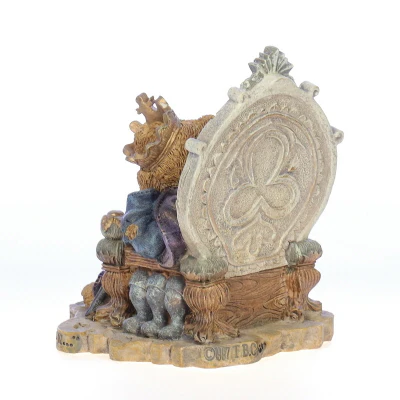 The Bearstone Collection Vintage Resin Literature Limited Edition Figurine 1997 - Image 4