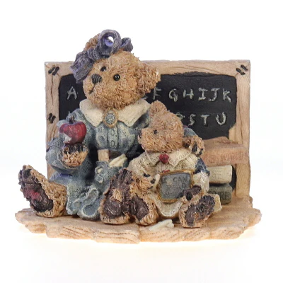 The Bearstone Collection Vintage Resin Teacher Figurine 2259 1994 3.25"