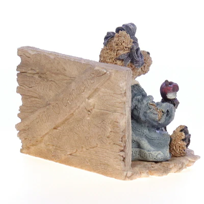 The Bearstone Collection Vintage Resin Teacher Figurine 2259 1994 3.25" - Image 6