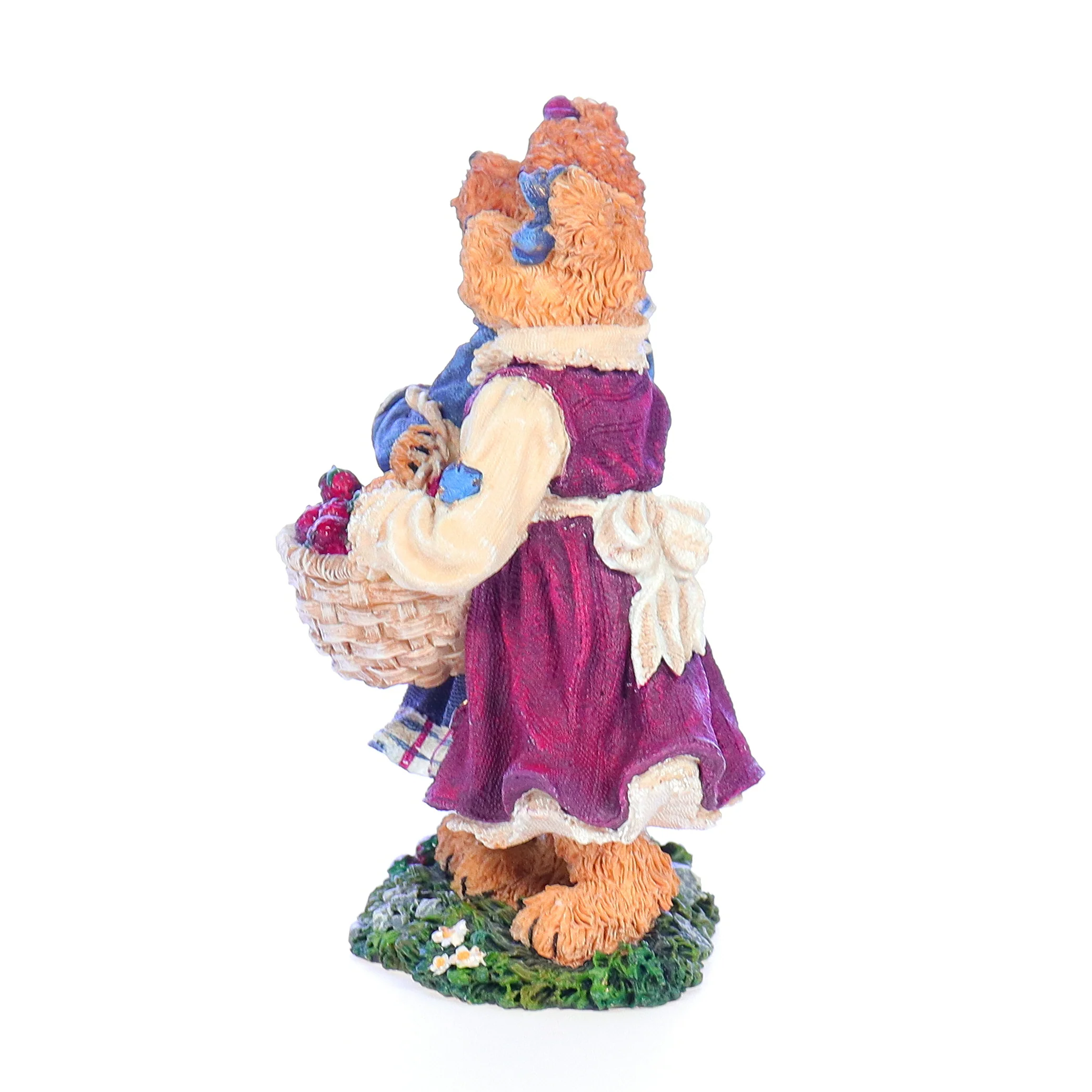 The Bearstone Collection Vintage Resin Friendship Figurine 2277942 2004 4.5" - Image 3