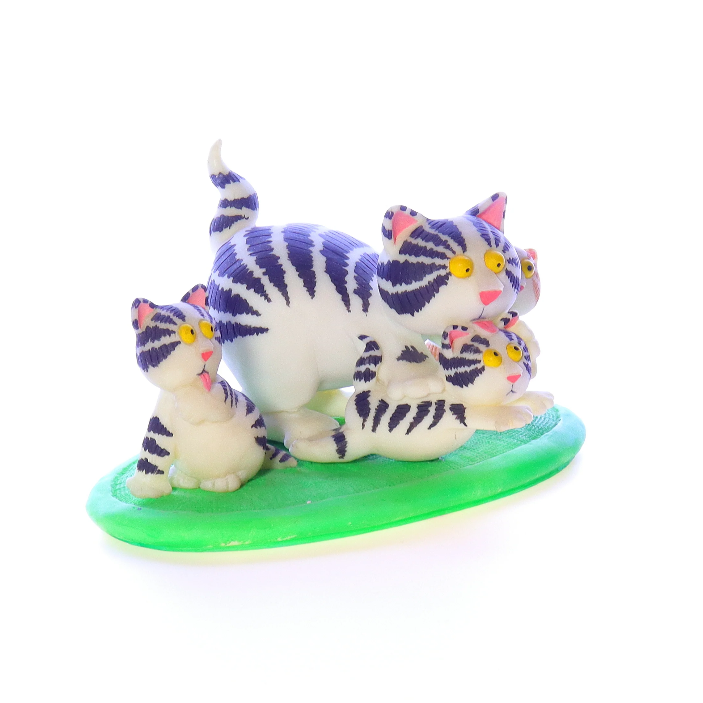 The Danbury Mint Vintage Resin Cat Figurine Bath Time 4.5" - Image 8